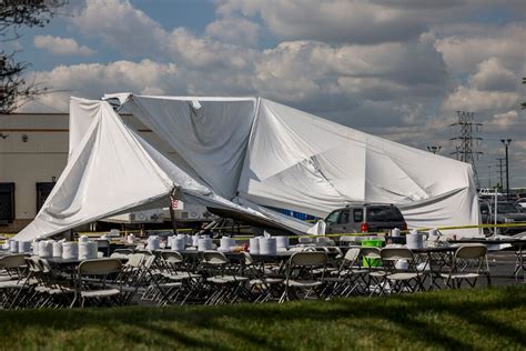 Police: Suburban Chicago tent collapse injures at least 26, including 5 seriously